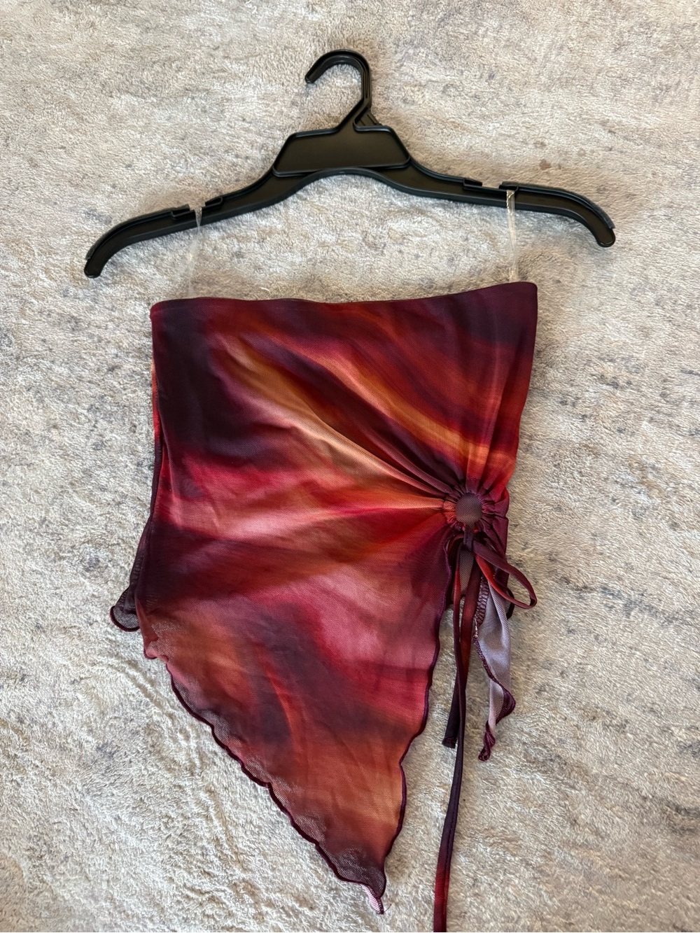 ✨Windsor Red Multi Tie-Side crop-top✨